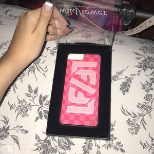 LF THE BRAND WILDFLOWER 7+ PHONE CASE THIS SEASON